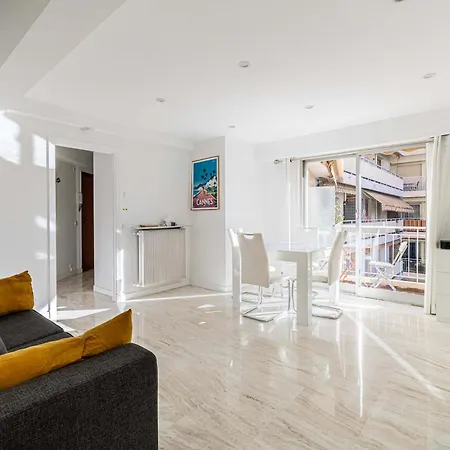 Daire Le Louis Blanc Avec Balcon En Plein Centre-ville *